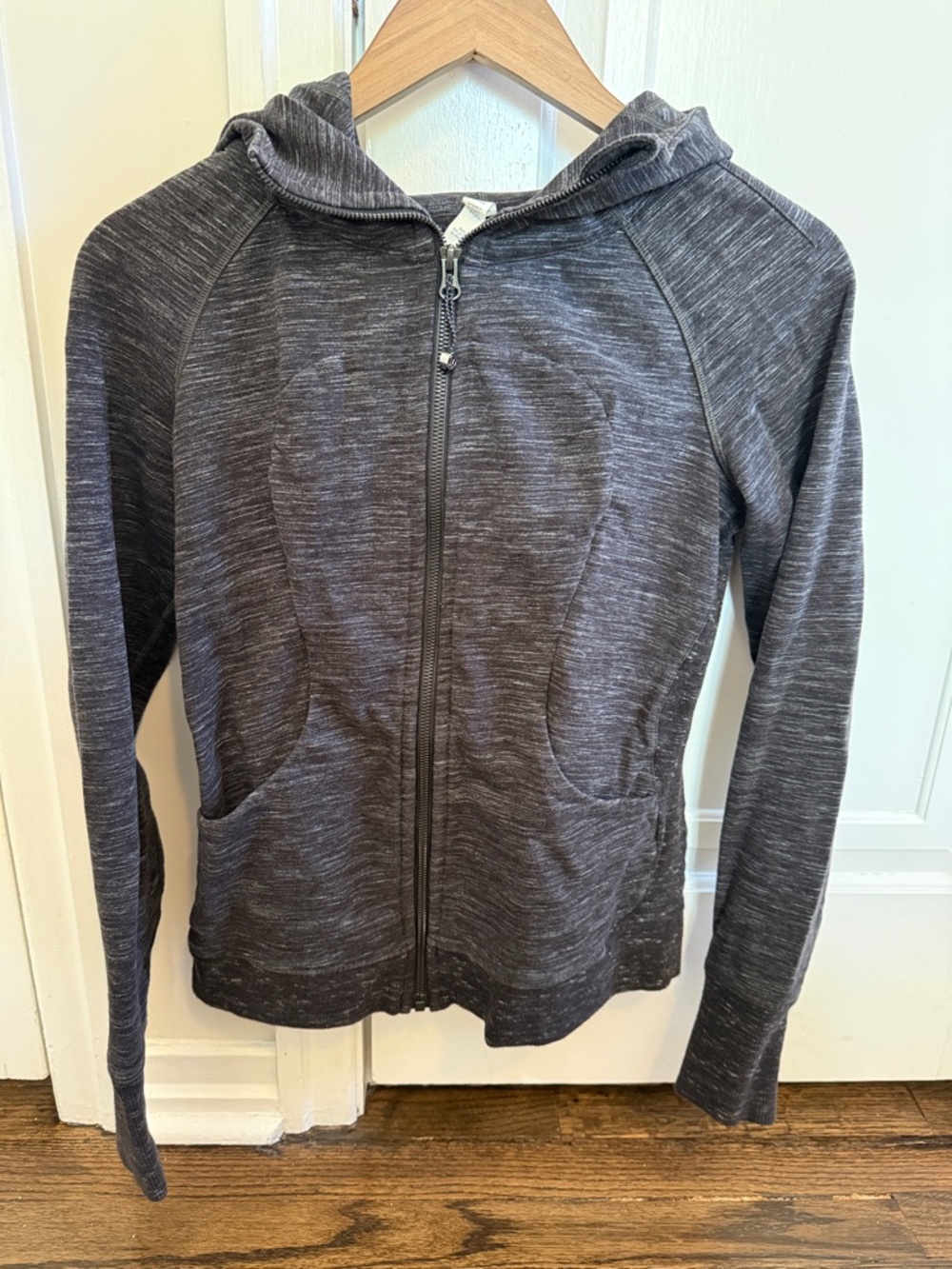 lululemon athletica scuba hoodie. Dark Heather Charcoal size 6